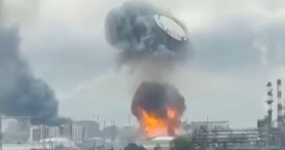 Moscow-Oil-Refinery-Explosion