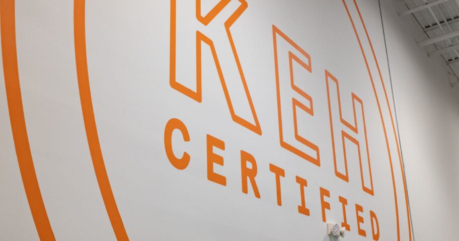 Behind-the-Curtain-at-KEH-Countless-Cameras-and-a-World-Class-Repair-Center-1600×840-1