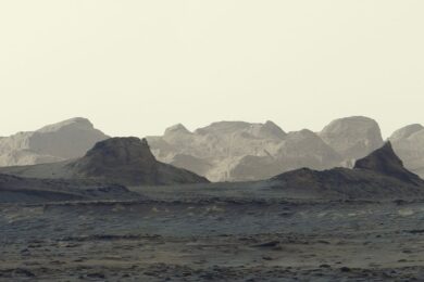 Yardang-Layer-Curiosity